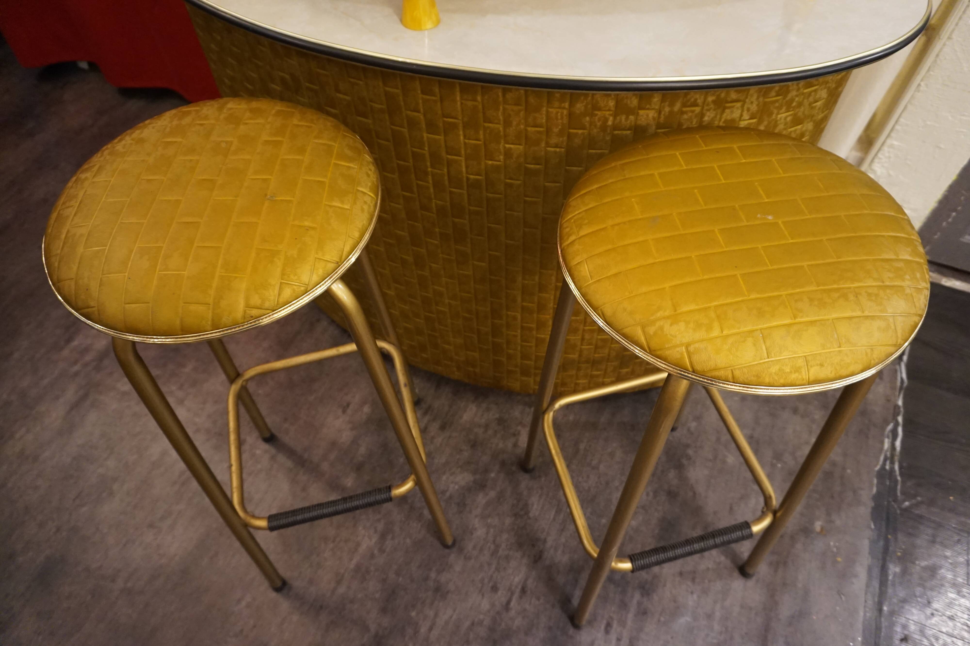 60s gold bar
