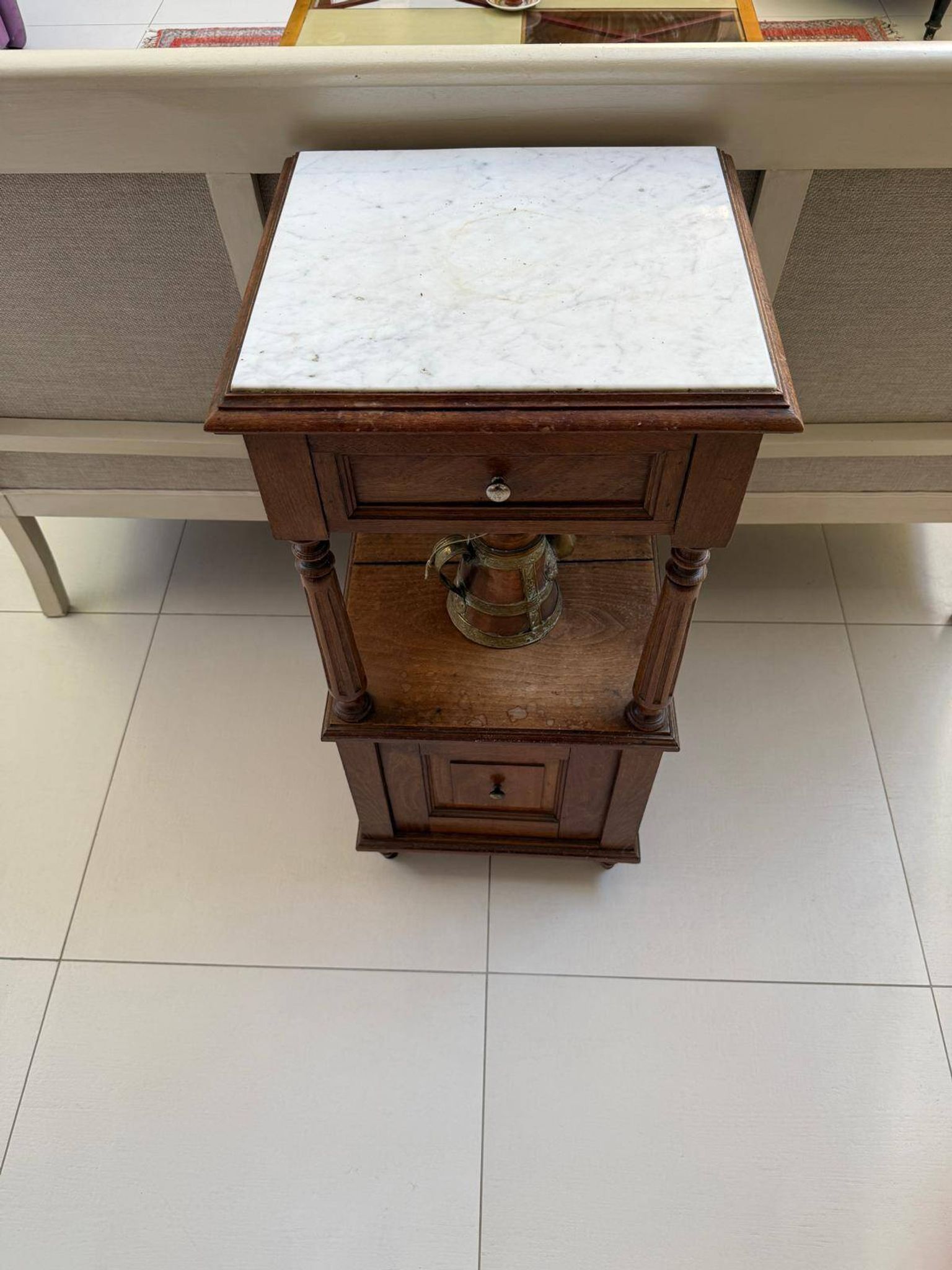 Table d'appoint en marbre