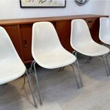 Set of 4 Eames chairs, 1970