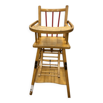 Chaise haute bébé en bois vintage