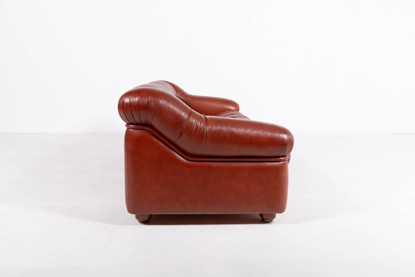 Sculptural Italian Modern three seat leather sofa, 1970’s