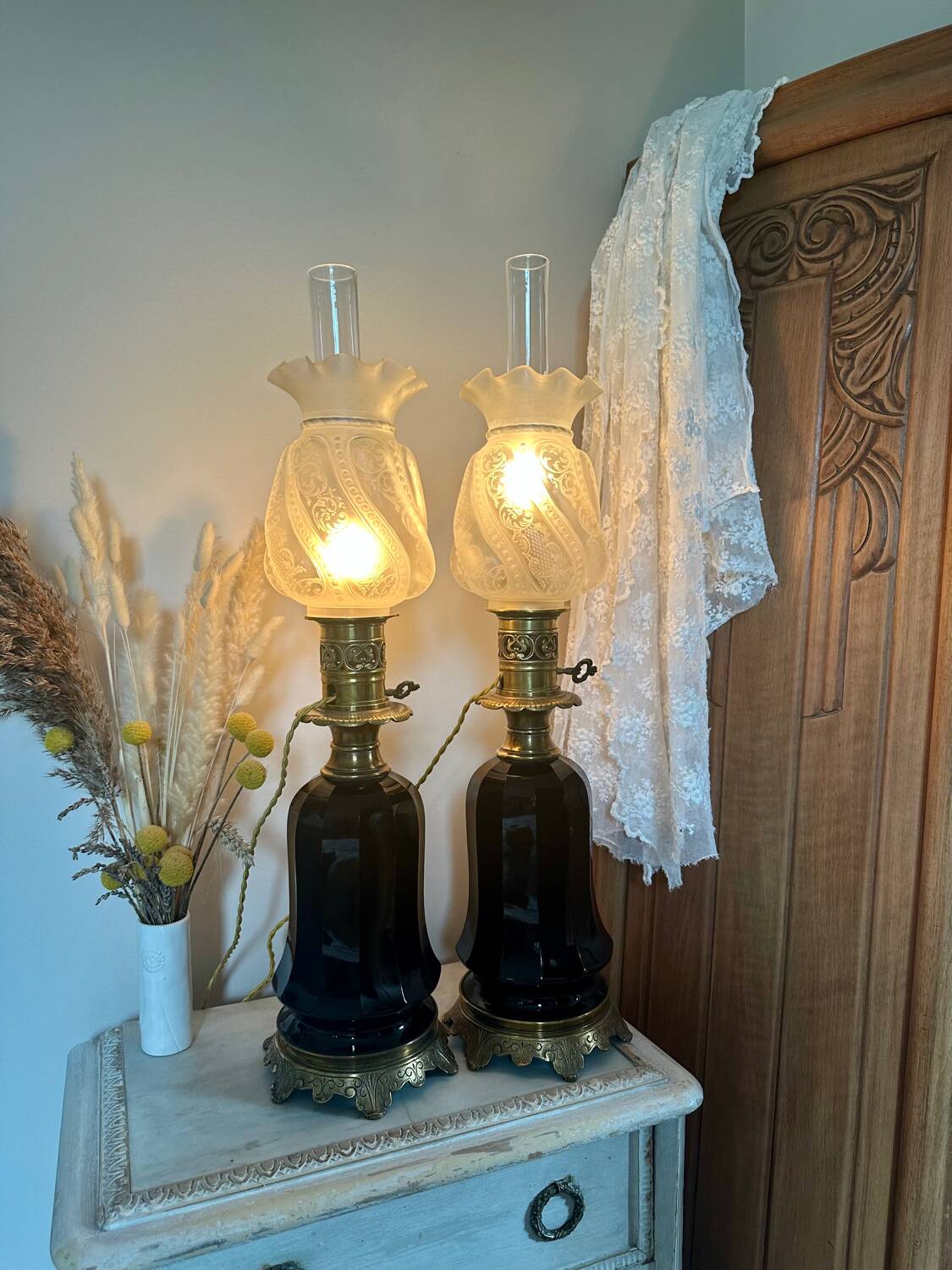 Pair of Napoleon III bronze and glass lamps