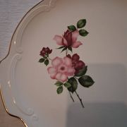 Plat à oreilles de chez Gien modèle "Chinon" en très bon état.