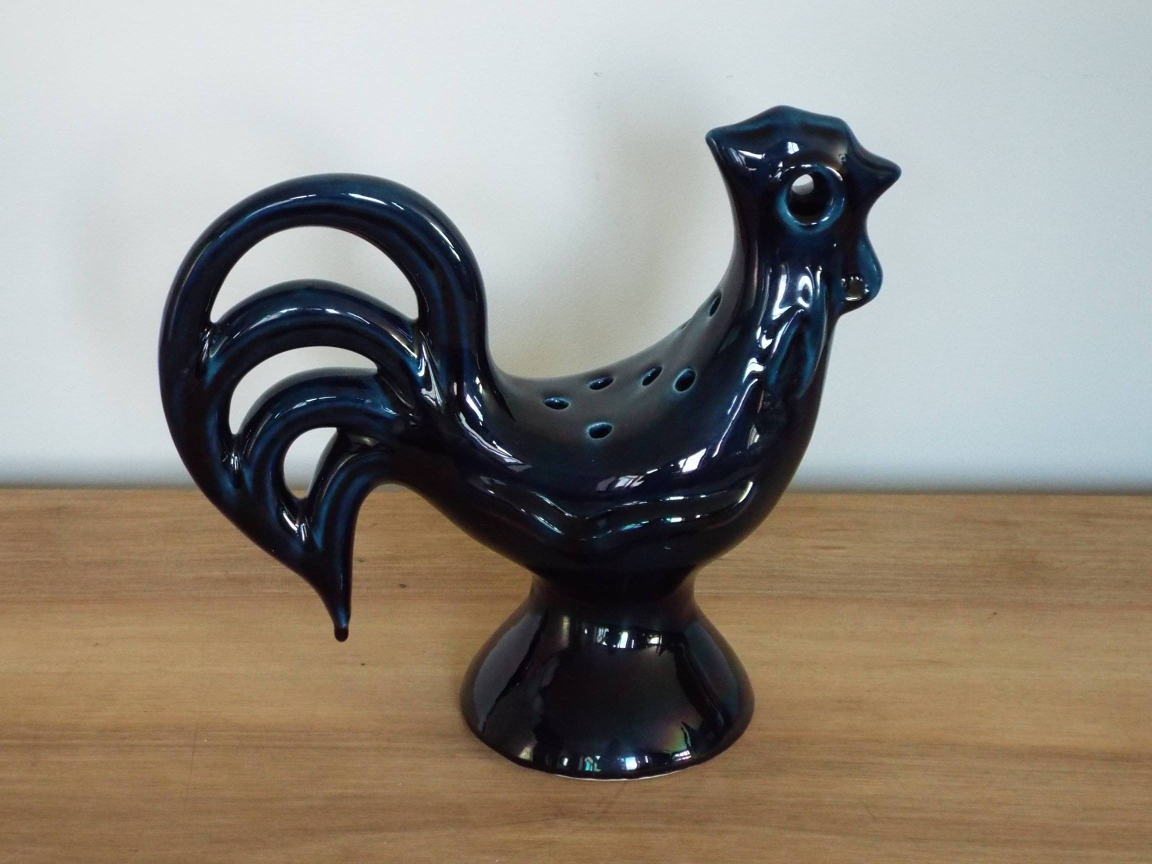 Ceramic rooster vase
