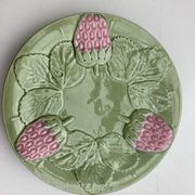 Set of 5 plates in slurry decorated strawberry of f. mendes