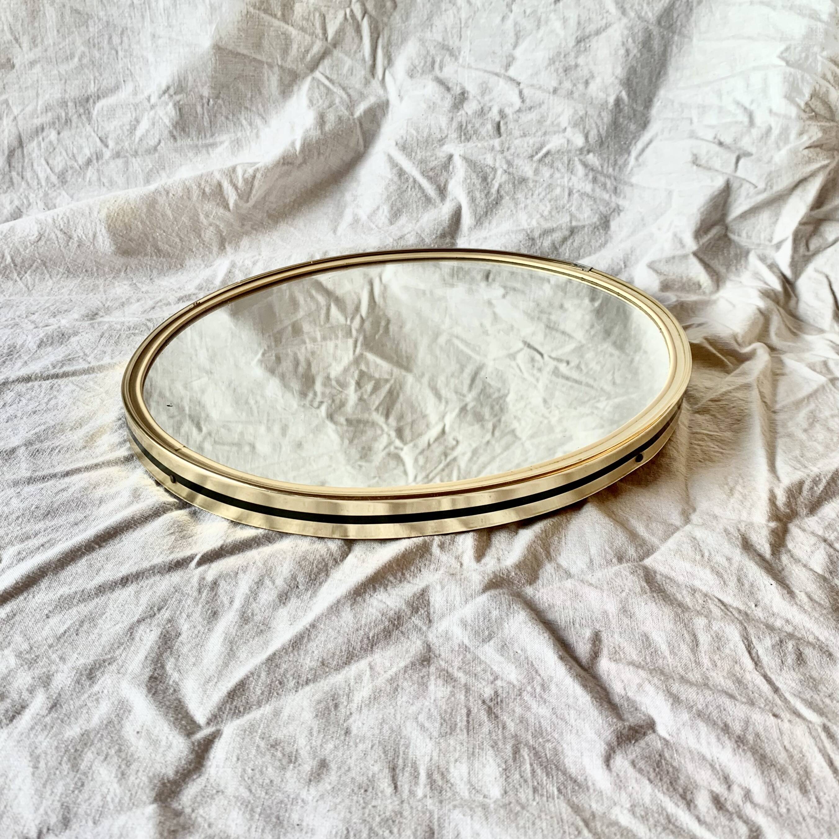 Vintage oval mirror with brass border - EDIL
