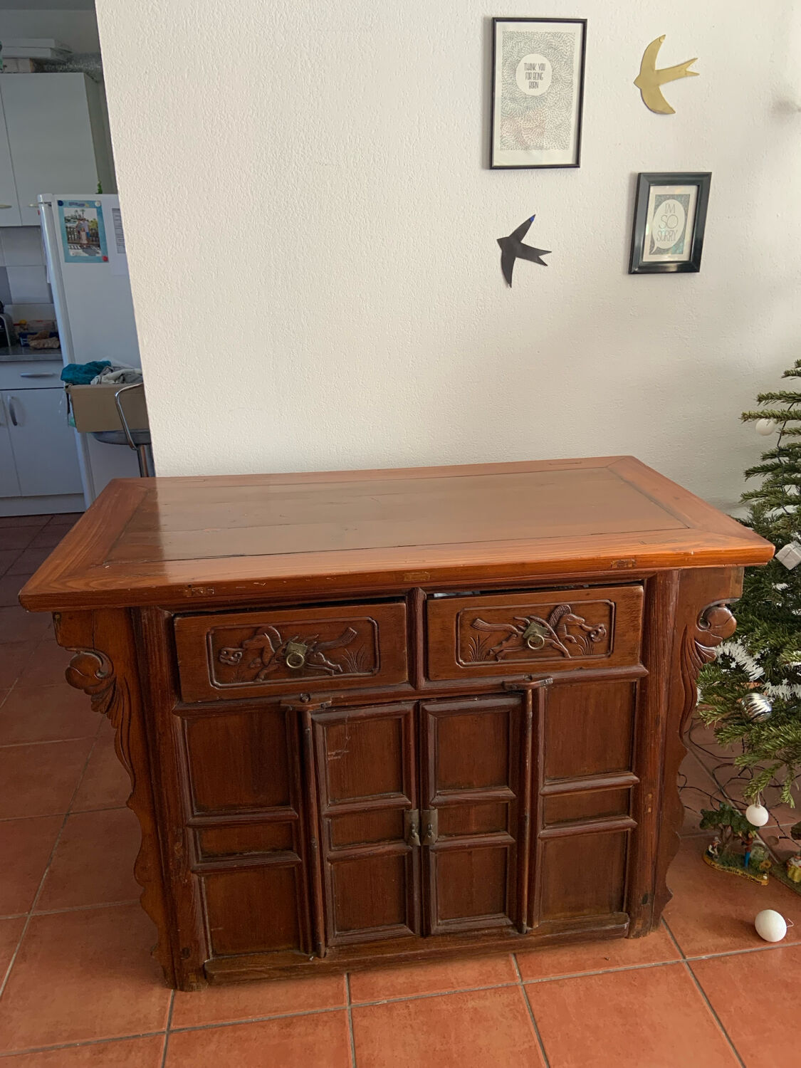 Antique Chinese carved furniture - Asian style