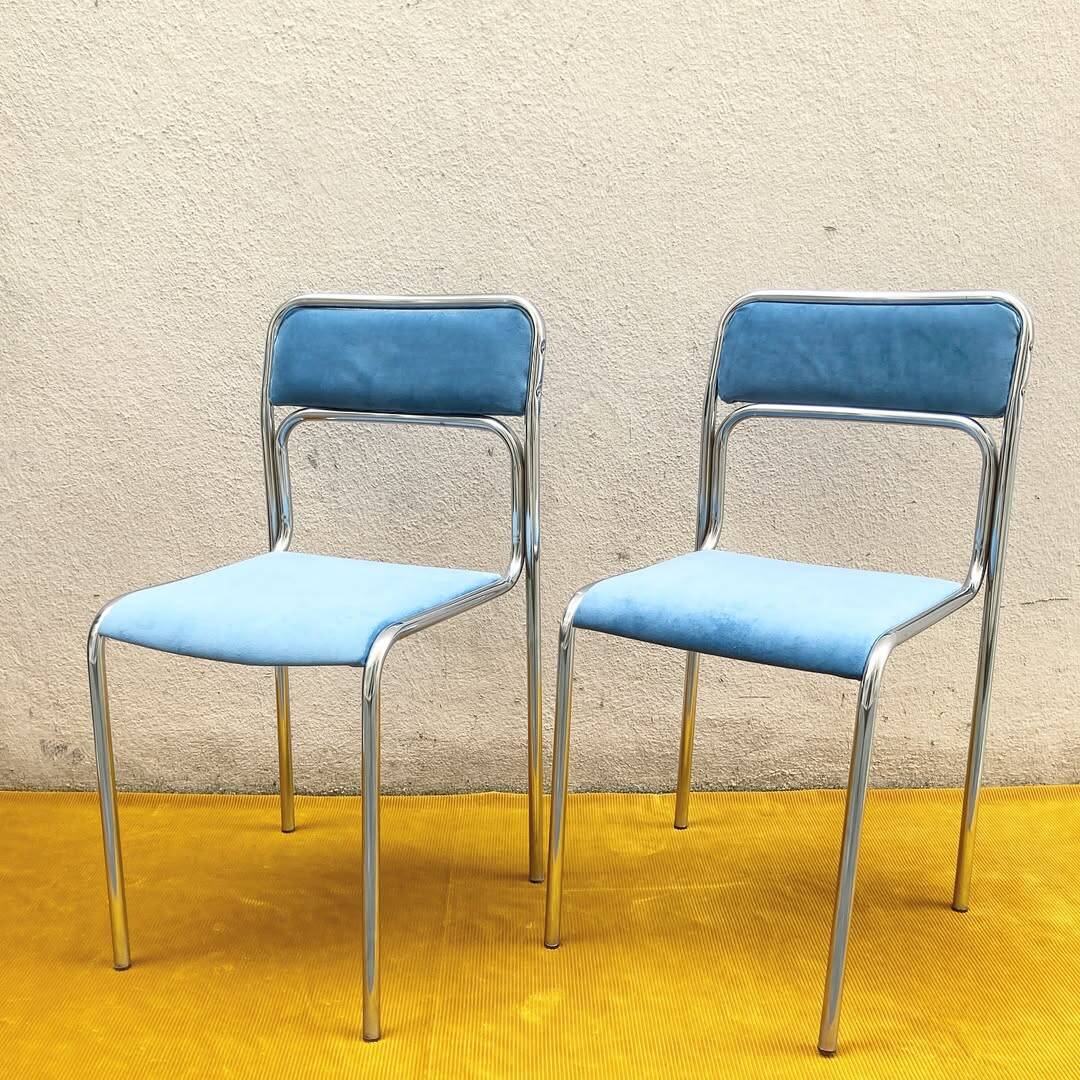 Pair of 70s chrome chairs – sky blue velvet seat