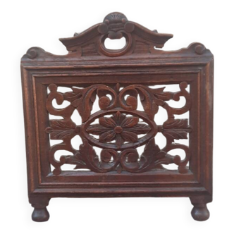 Wooden pediment