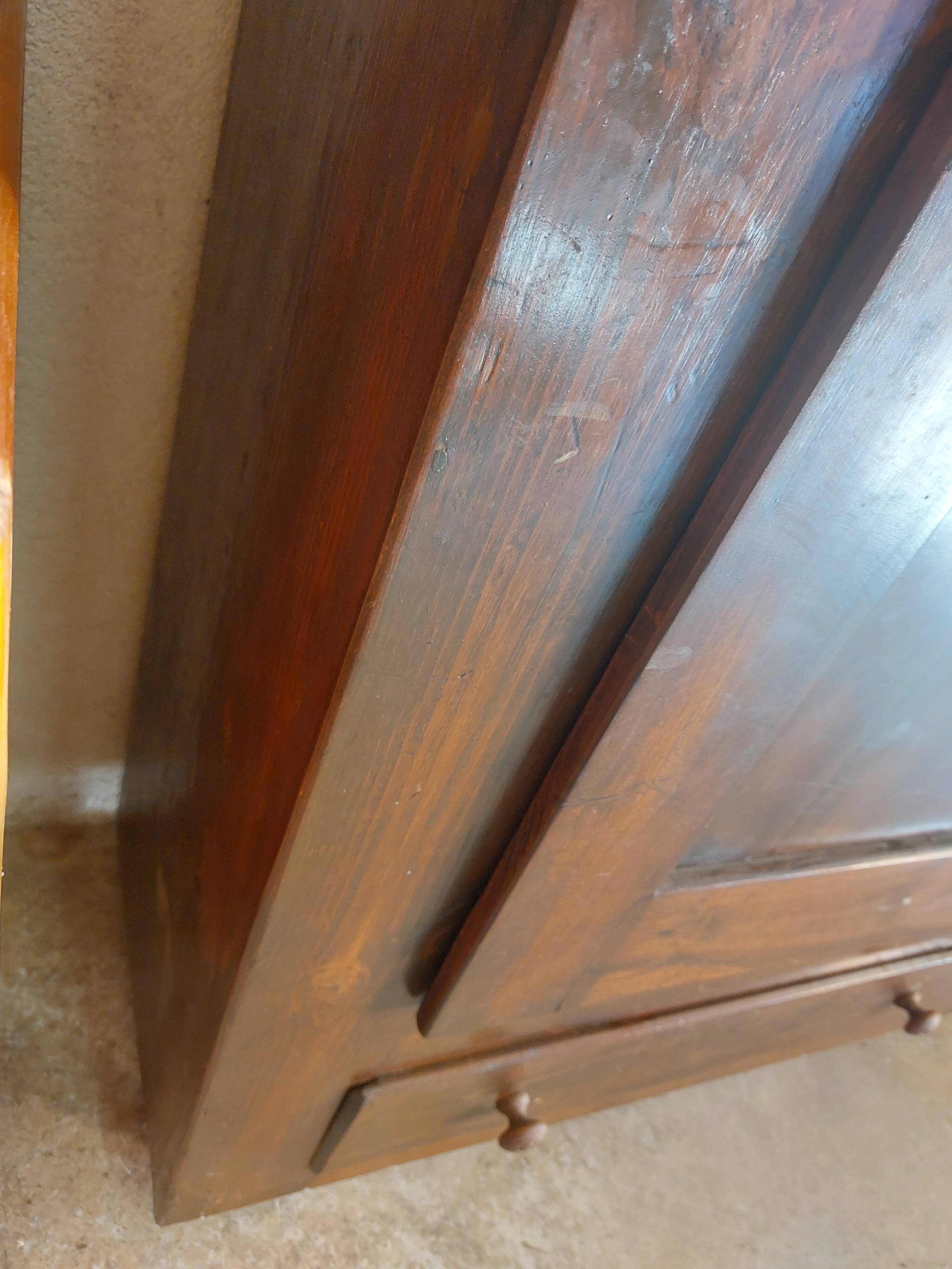 wardrobe, clothes rail