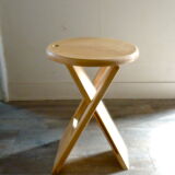 Folding stool model "suzy" design Adrian Reed