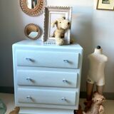Vintage chest of drawers