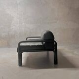 Pair of Orsay sofas by Gae Aulenti for Knoll