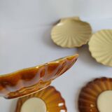Set of 5 vintage beige ceramic scallop shells