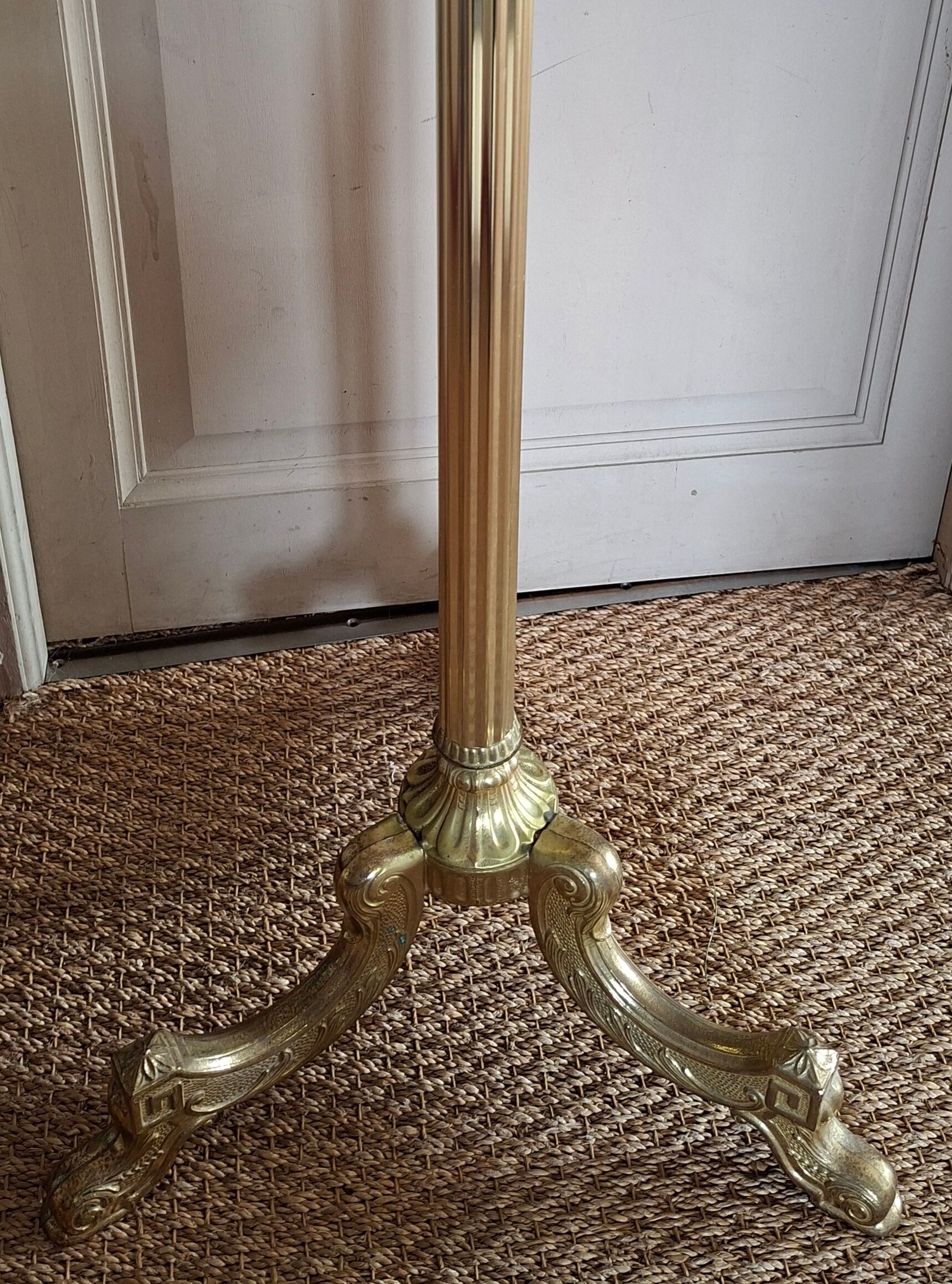 Golden parrot coat rack