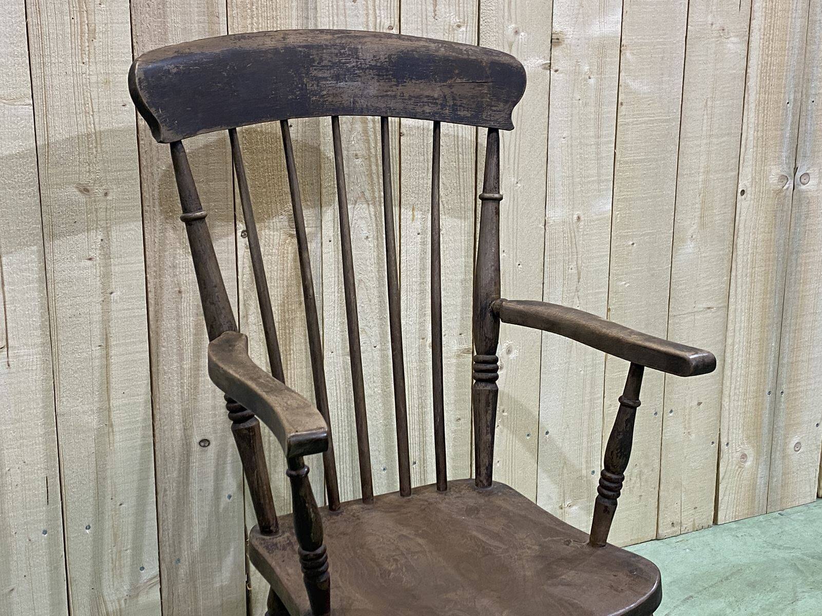 Fauteuil anglais en orme de la fin du XIXème