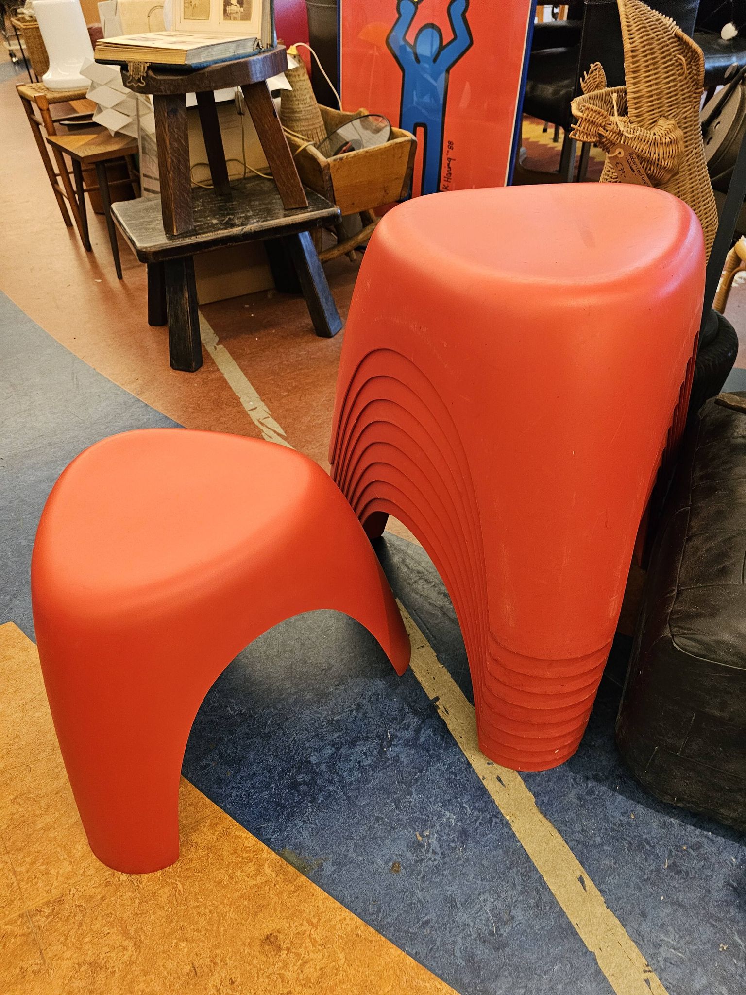 Vitra Stools elephant stool Sori Yanagi limited edition