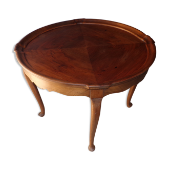 Coffee table,