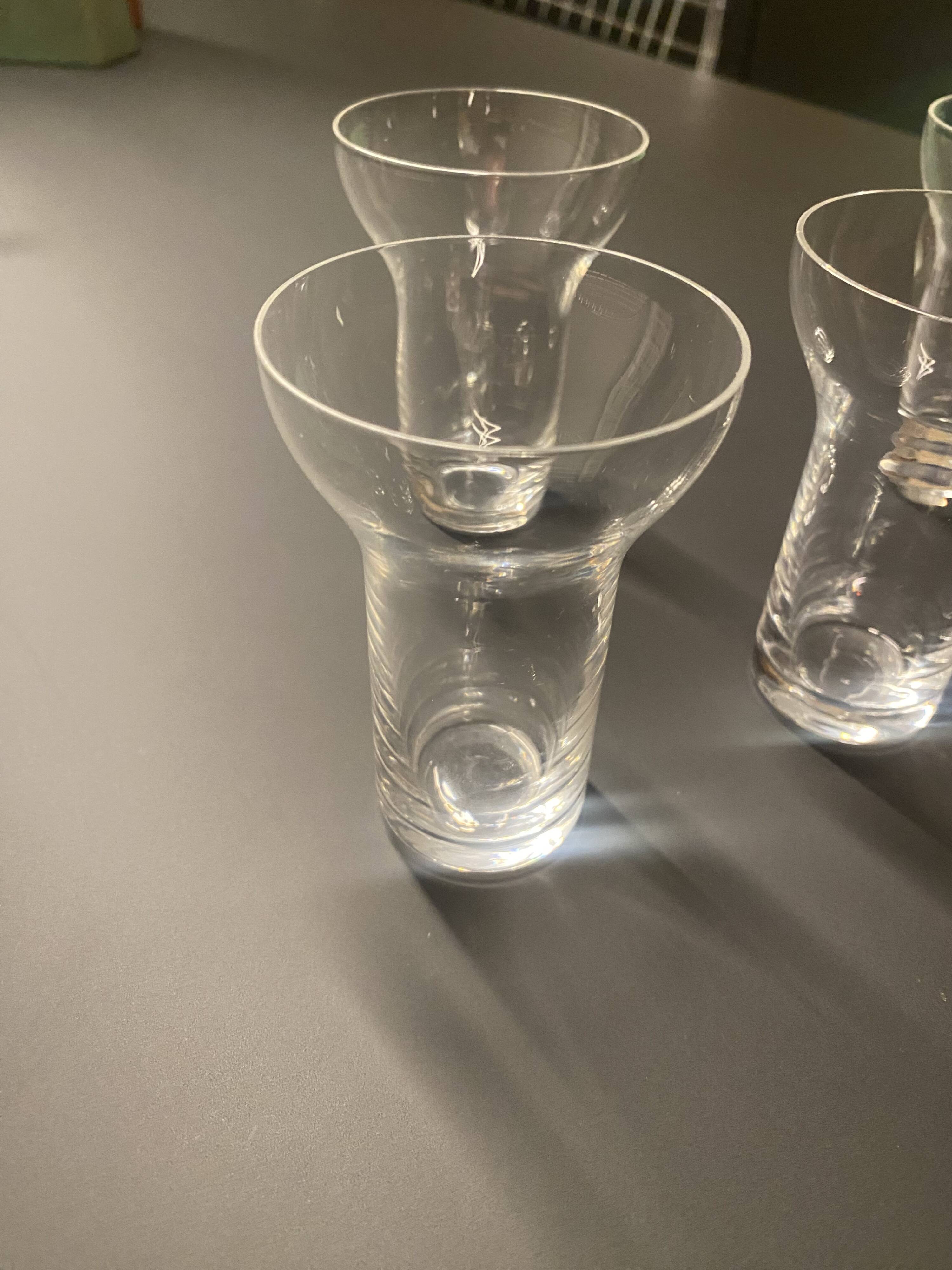 Set of modernist Bulle glasses by Roger Tallon for Daum, 1960s.