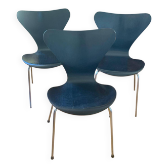 chaise serie 7 de fritz hansen modèle de anne jacobsen production  1955/57