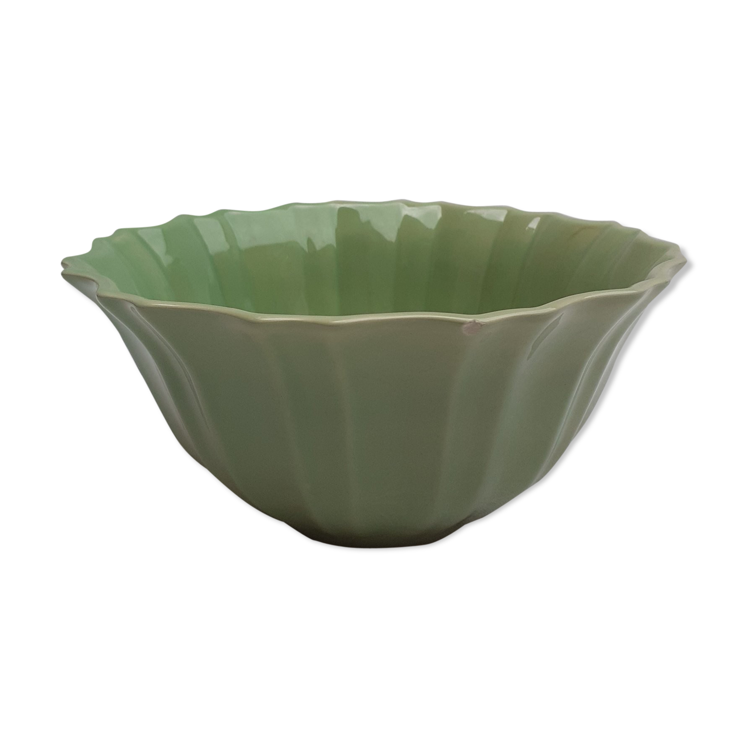 Salad in earthenware