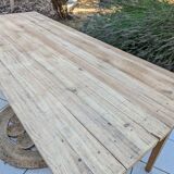 Farm table