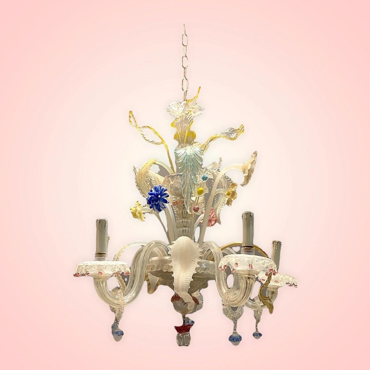 Italian harlequin chandelier in Venetian murano glass