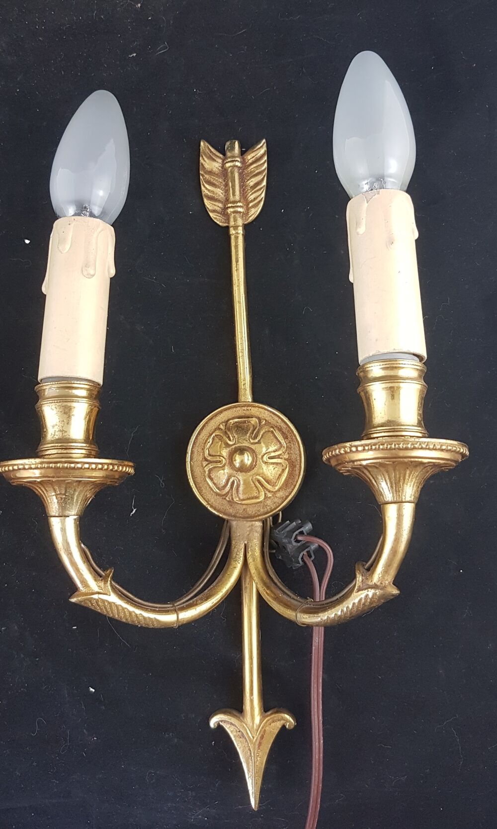 Brass arrow appliques