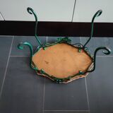 Small side table in wicker and metal with vine and grape decoration