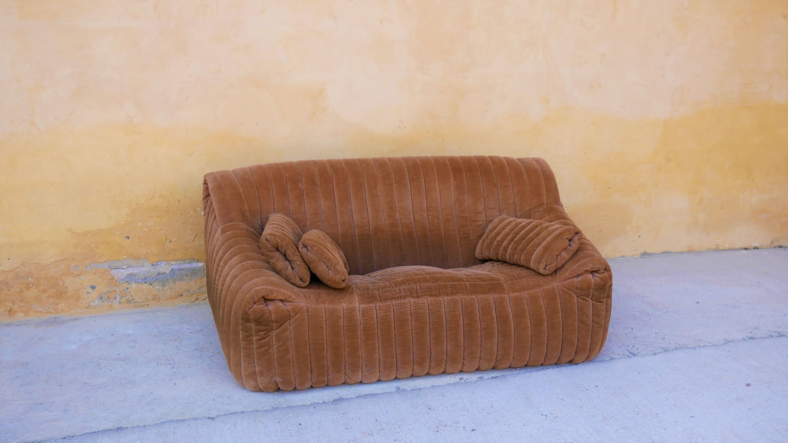 Sofa model "Sandra" by Annie Hieronimus for Cinna editions, 70