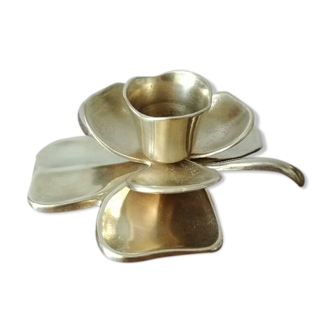 Flower candlestick