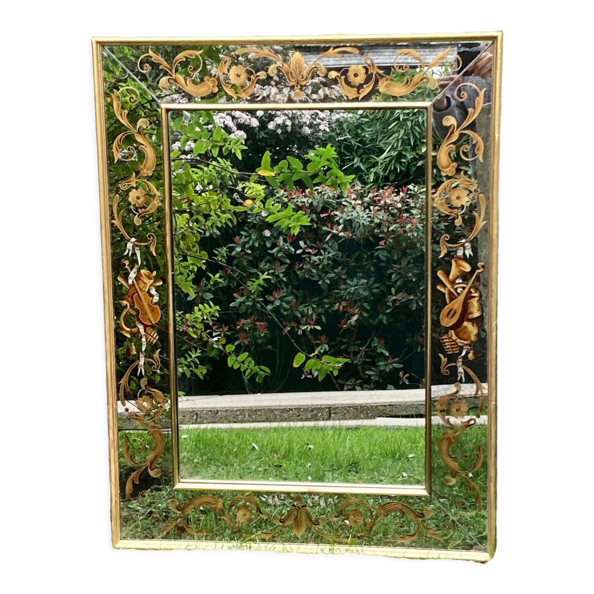 Antique mirror with parecloses and eglomised glass 18th century style