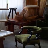 Victorian English decorative chair, velvet and wood, late 19th century.