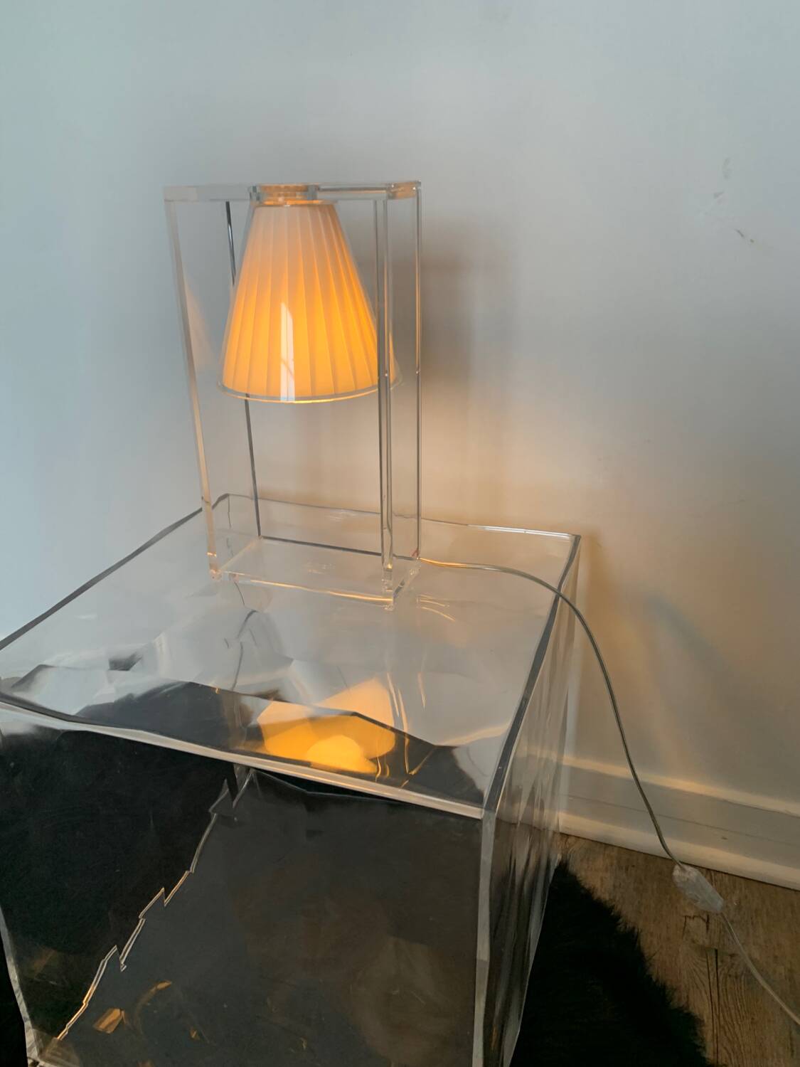 Light air karetll table lamp