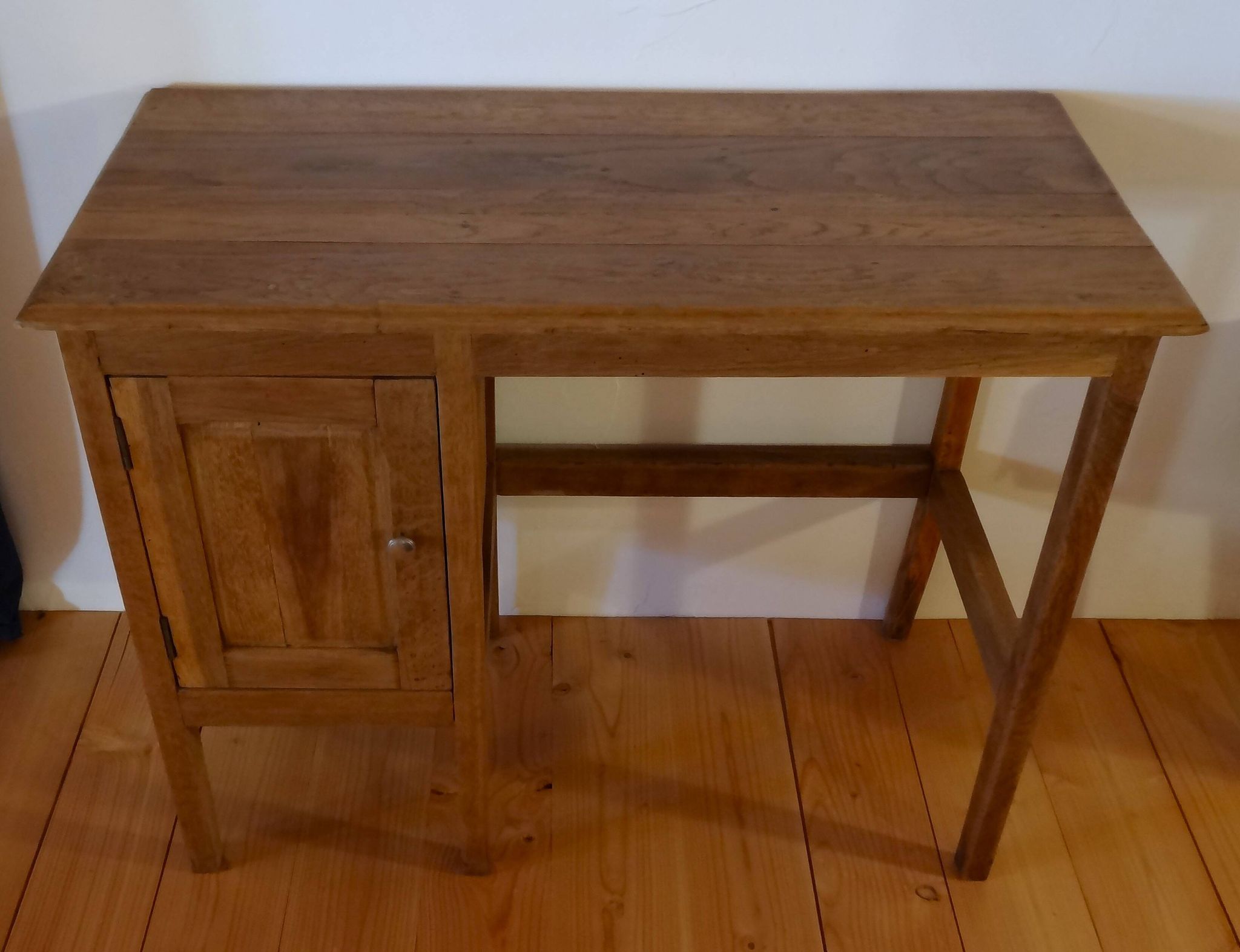 bureau ancien en chêne massif