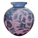 Acid-etched ball vase signed de vianne with flower decoration
