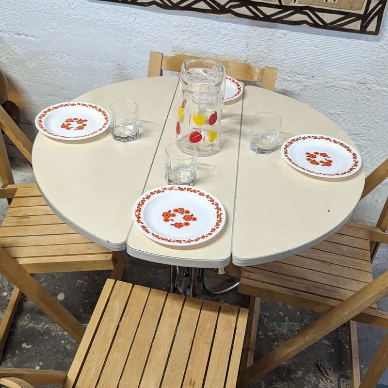 Formica folding table