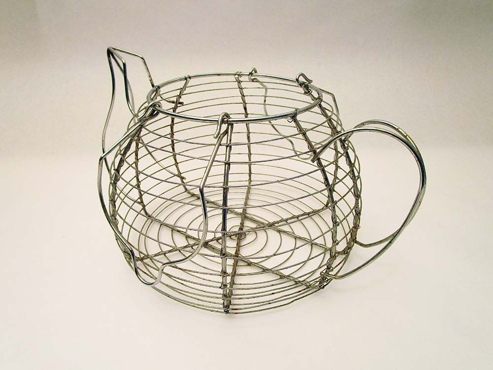 Chrome metal egg basket