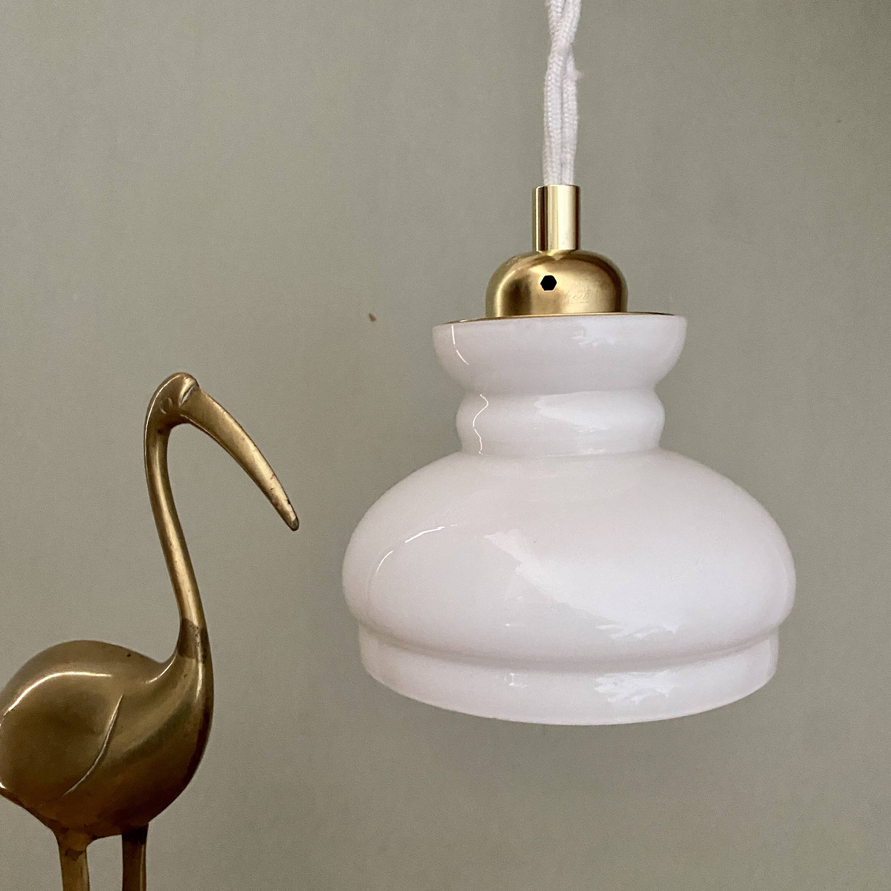 Vintage lampshade pendant light in white opaline