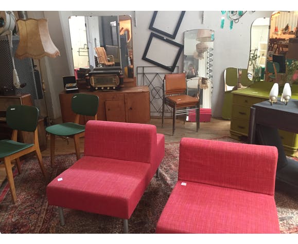 Pair of fuchsia chairs fabric
