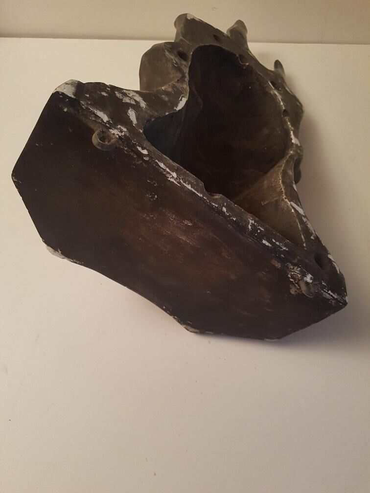 Plaster wall console