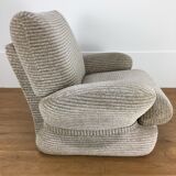 Space age 70's armrests and velvet