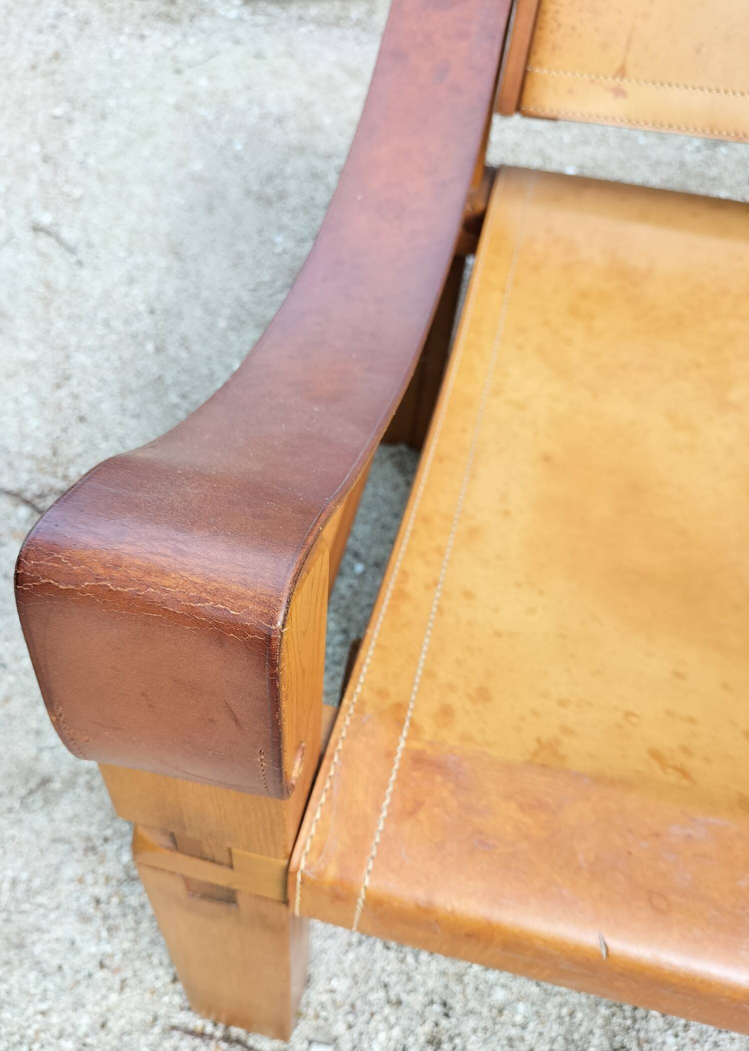 Pair of Lounge Armchairs S10 "Sahara" (Range X) by Pierre Chapo