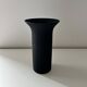 Vase en verre noir mat Habitat 1990