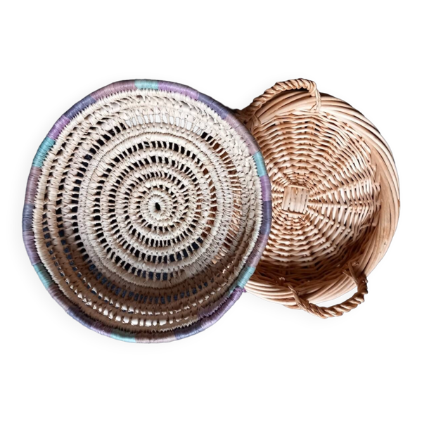 2 petits paniers/plateaux en osier