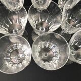 Set de 12 verres à vin cristal taillé