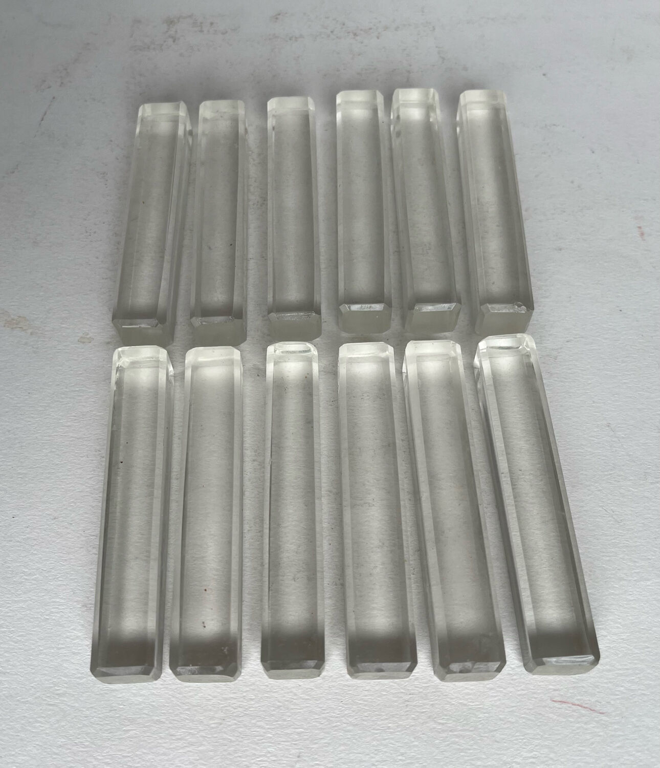 12 glass knife holders