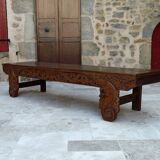 Important Indonesian bench in carved wood, Early 20th century