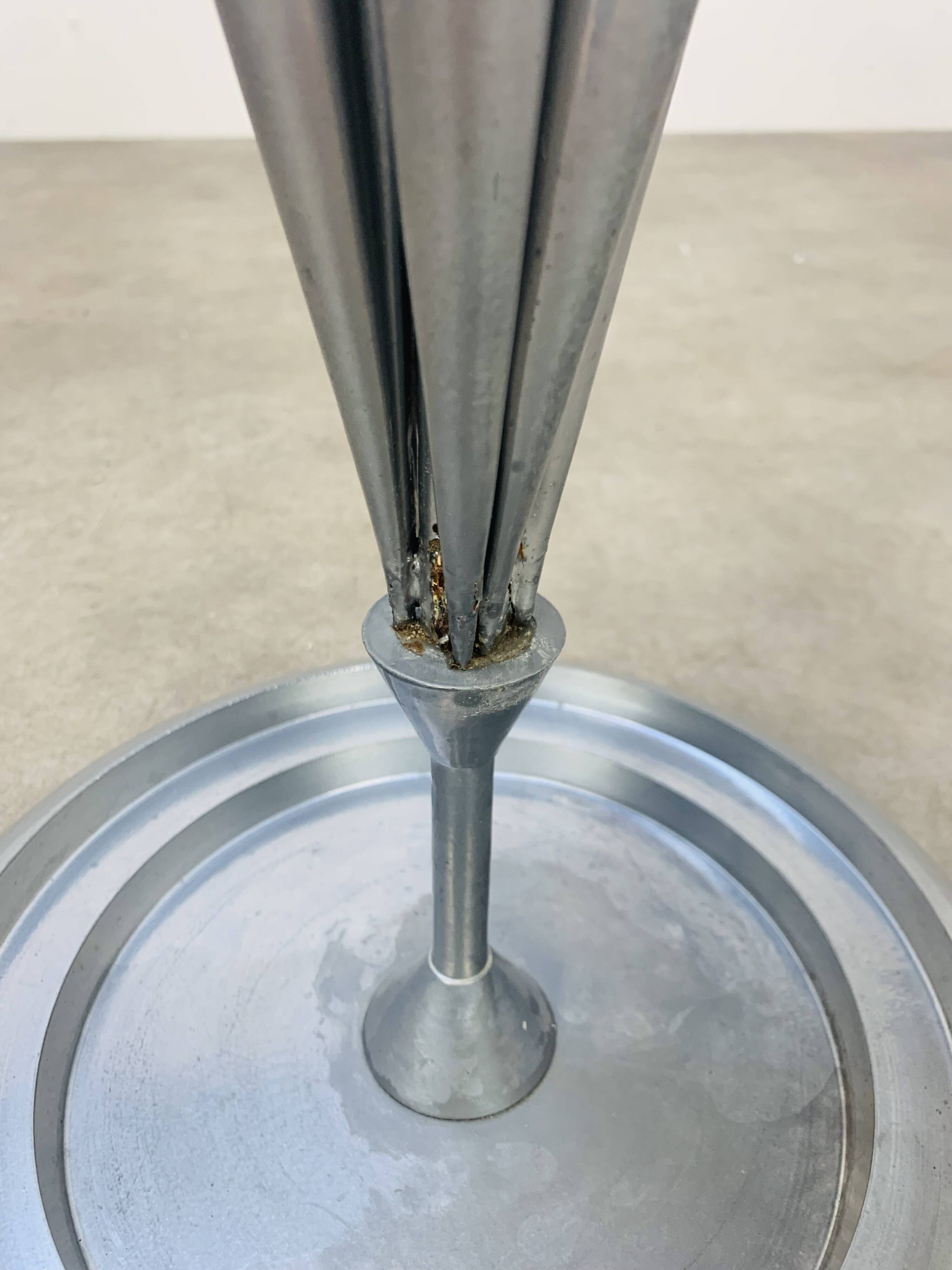 Porte parapluie métal gris 97 cm