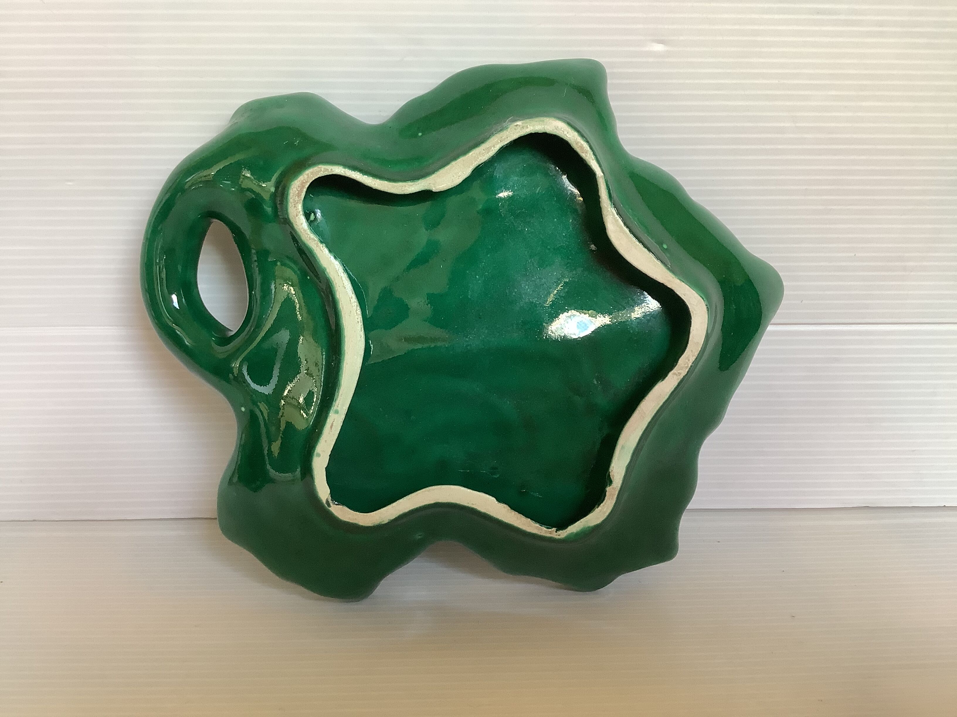 Green ceramic tray